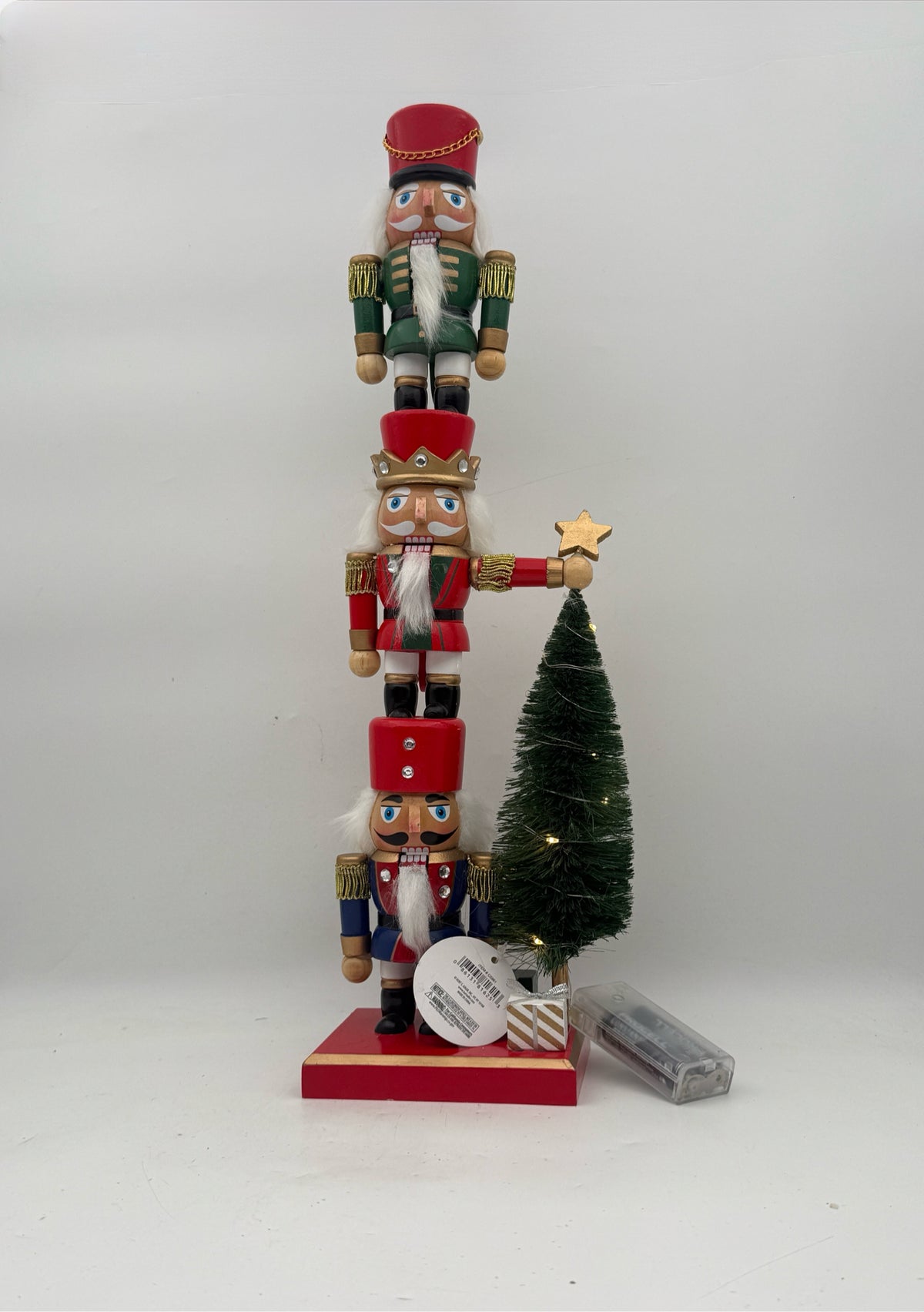 Triple Nutcracker With Lightup Tree