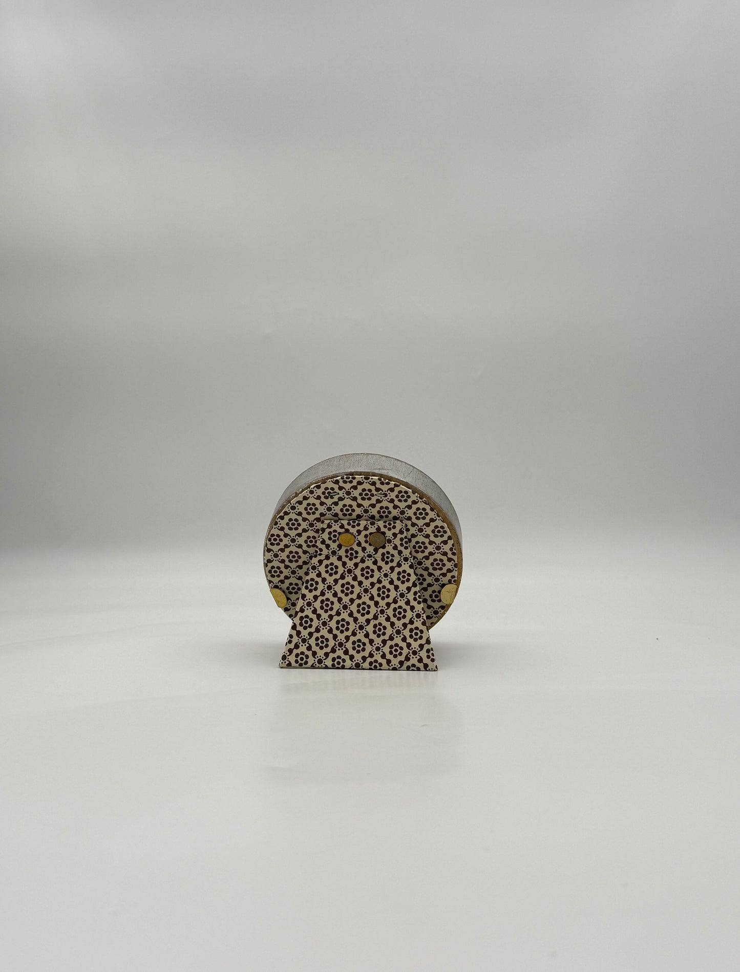 Cavallini 3" Round Silver Leaf Frame – Handmade in Florence, Italy