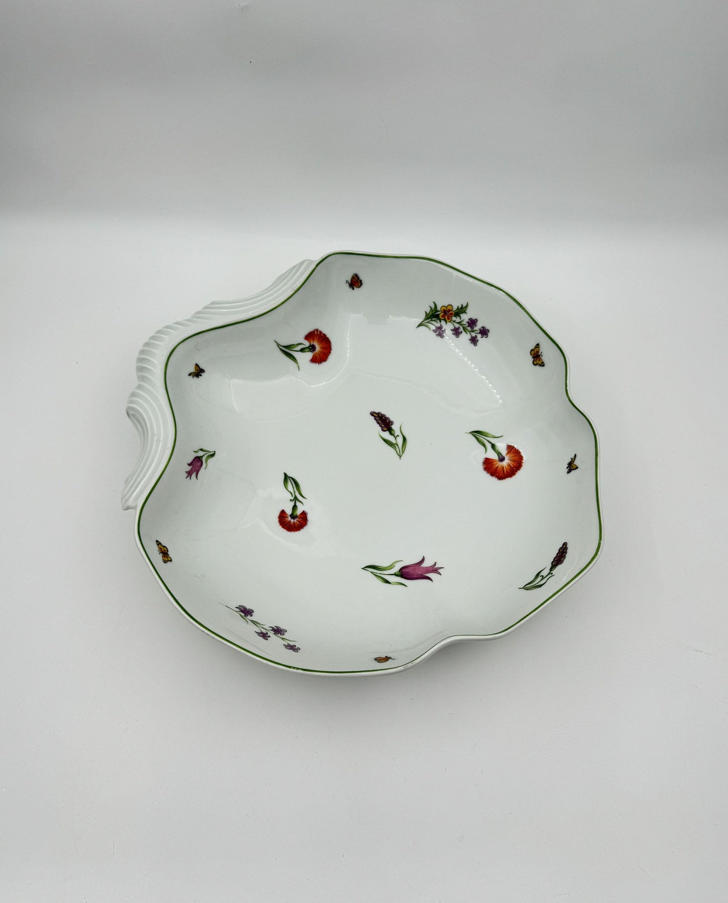 Tiffany & Co. “Tiffany Garden” Shell Serving Bowl – Limoges France
