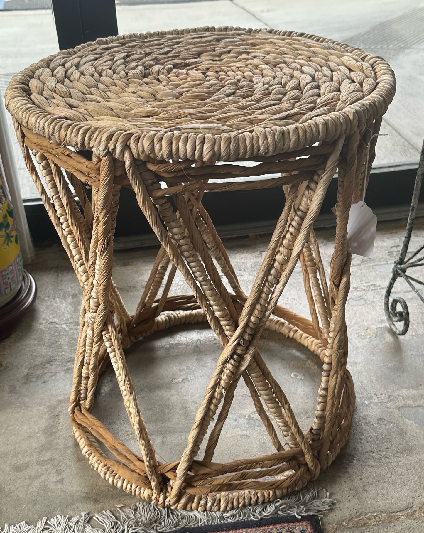 Accent Table