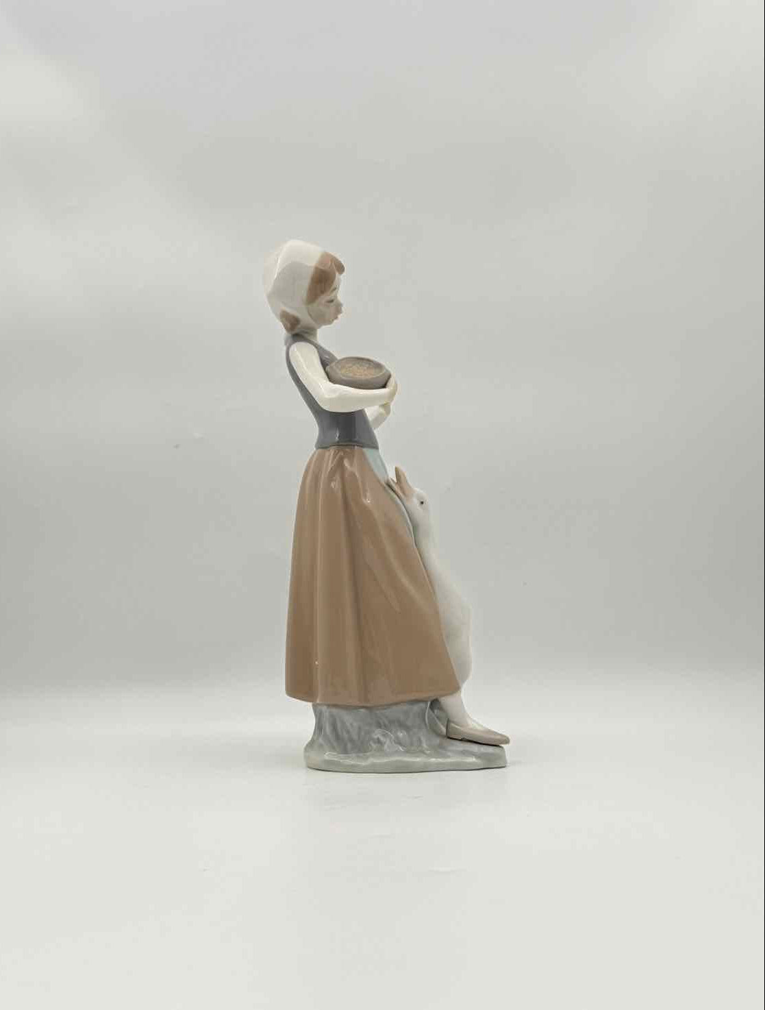 Lladró Girl with Goose Porcelain Figurine Handmade Spain Collectible