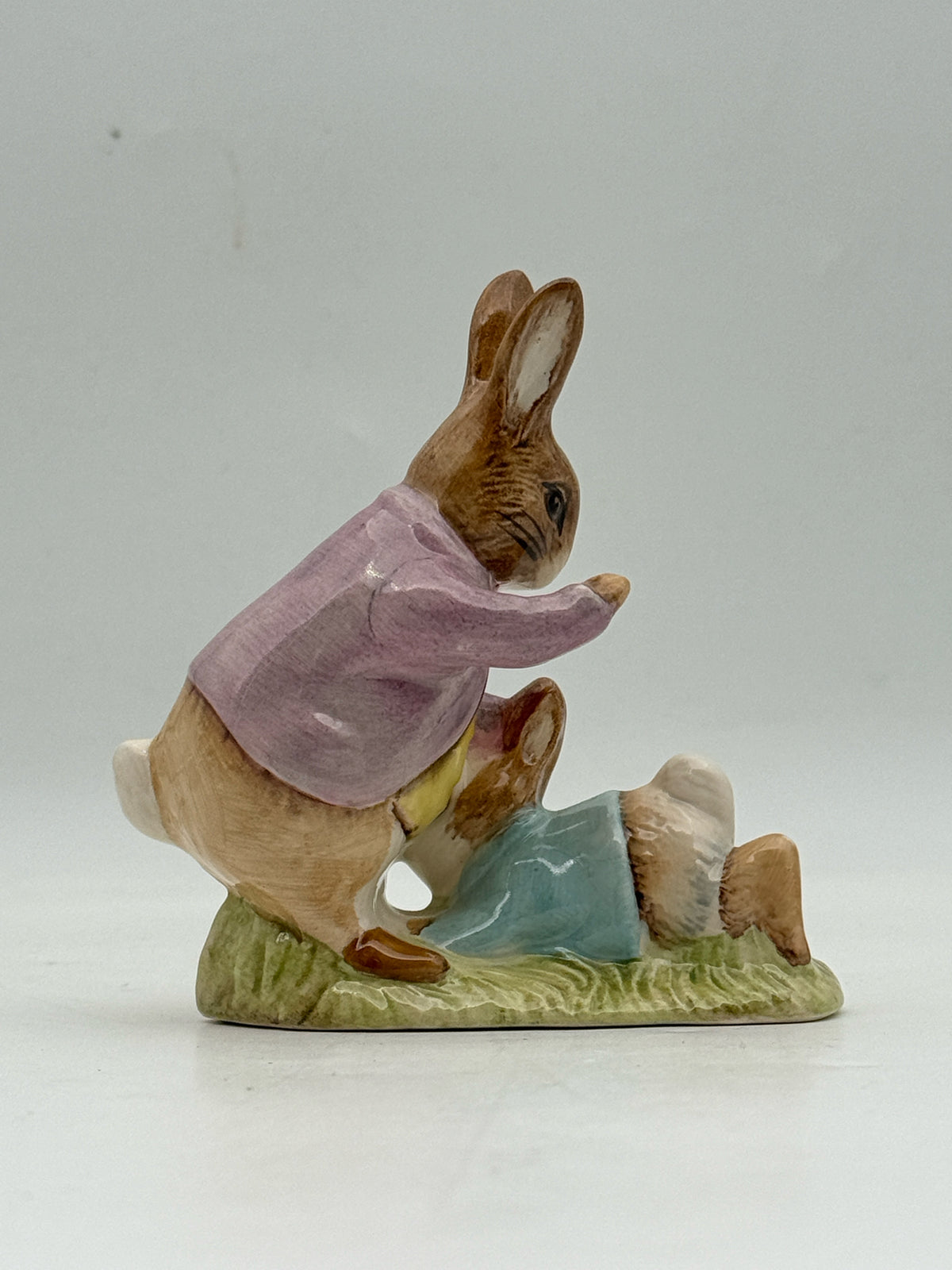 Beswick Beatrix Potter "Mr Benjamin Bunny And Peter Rabbit" Figurine