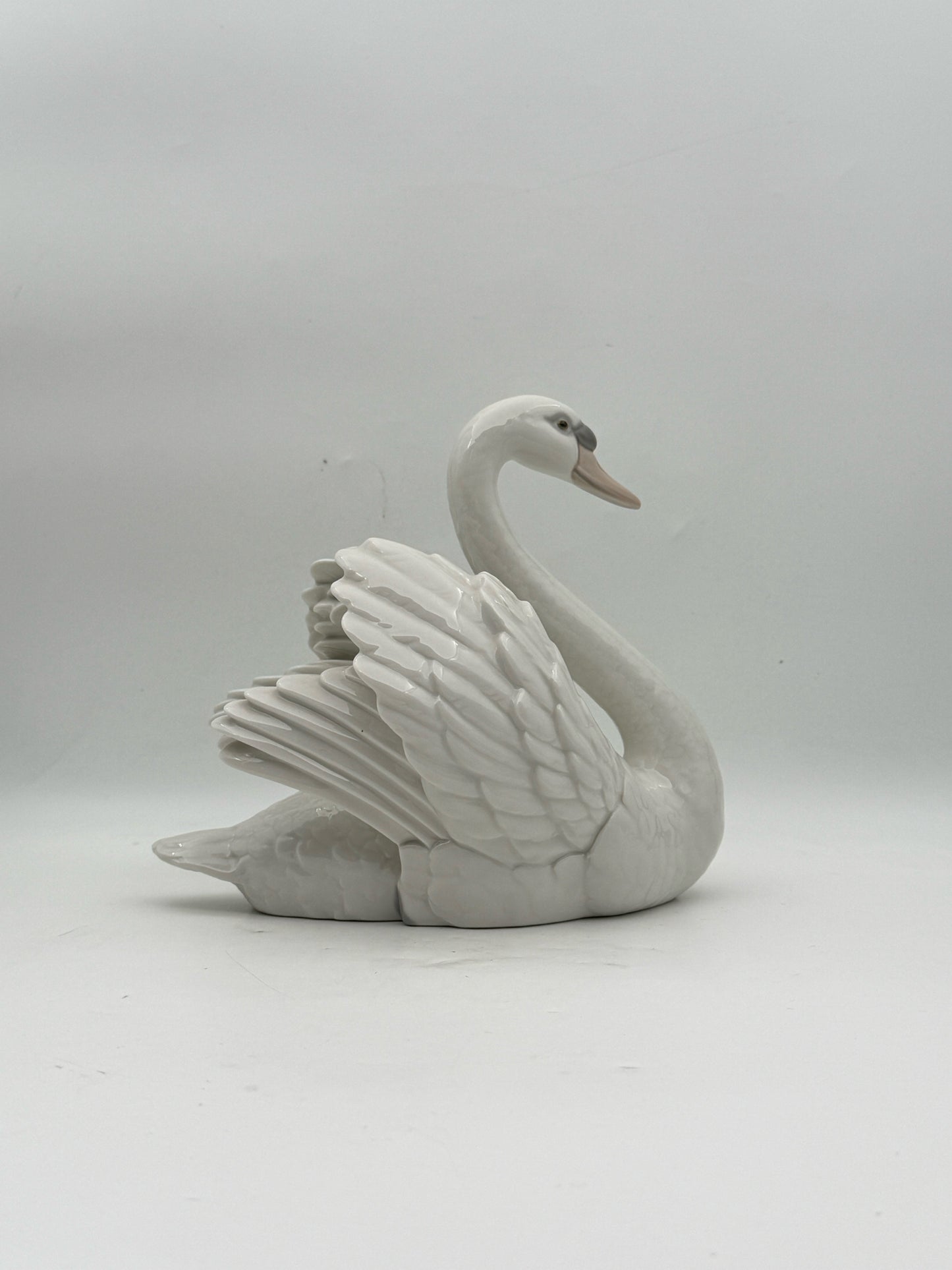 Lladro Swan With Wings Spread Figurine