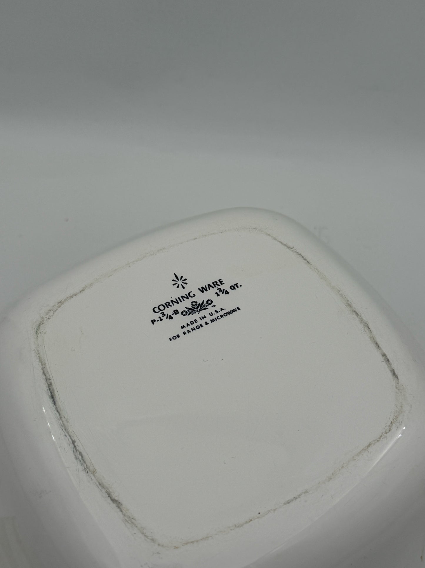 Corning Ware Blue Cone Flower 1.75 Quart Casserole Dish
