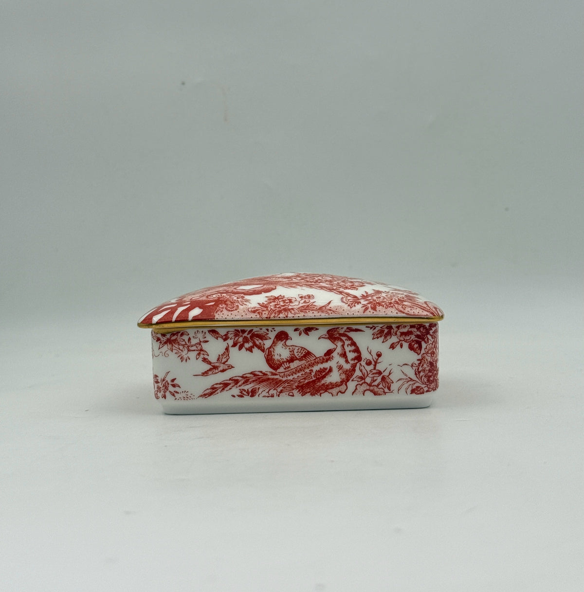 Royal Crown Derby Red Aves Box