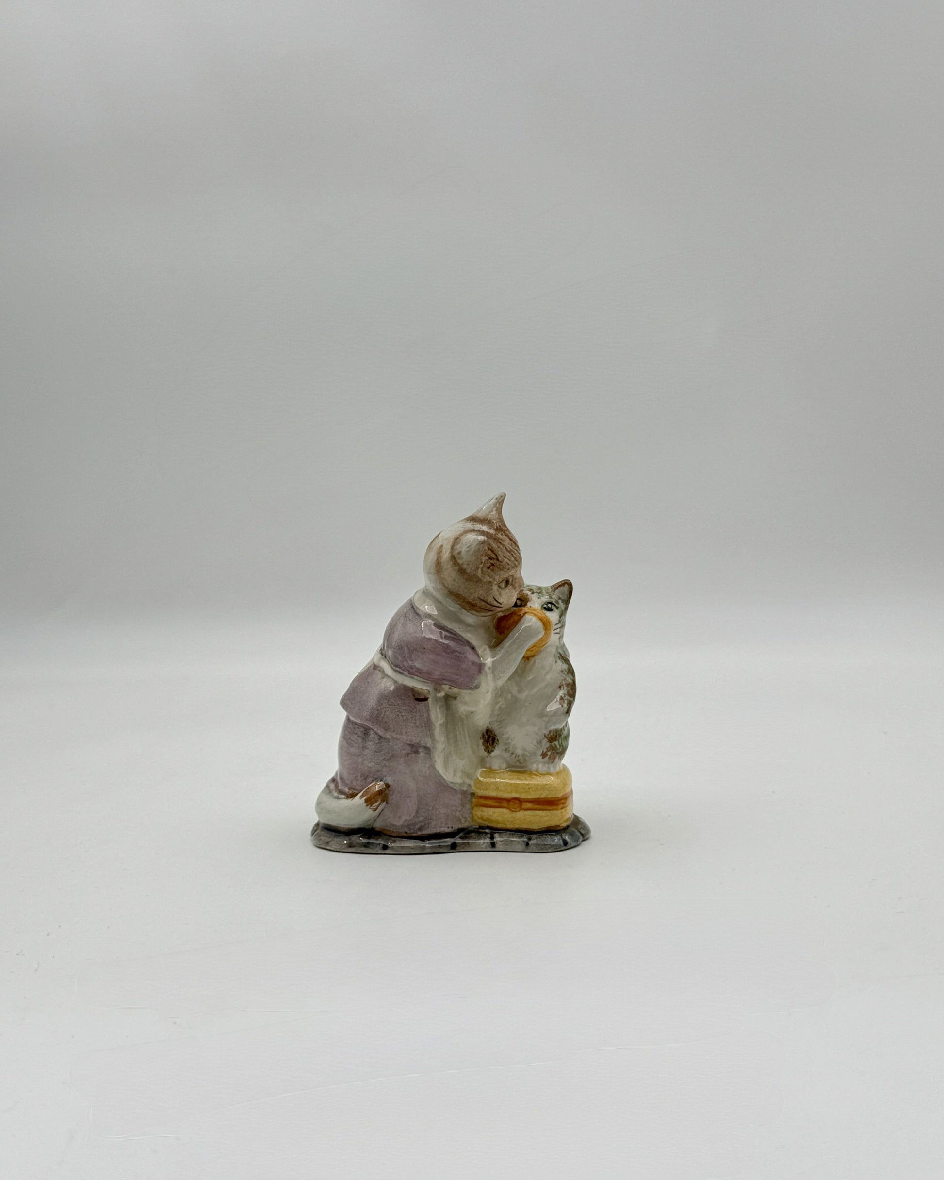 Beatrix Potter “Tabitha Twitchit & Miss Moppet” Figurine – Beswick England