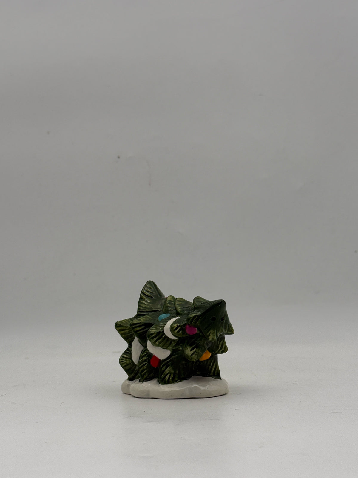 Santa With A Christmas Tree Salt And Pepper Shakers