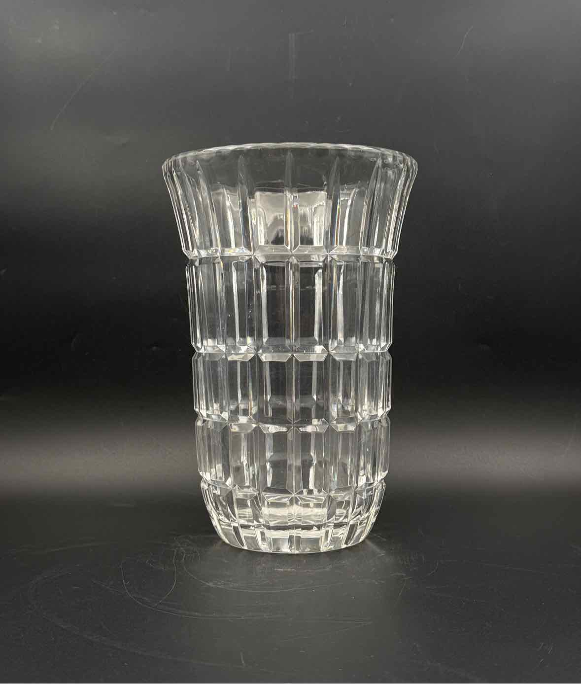 Crystal Block Pattern Vase