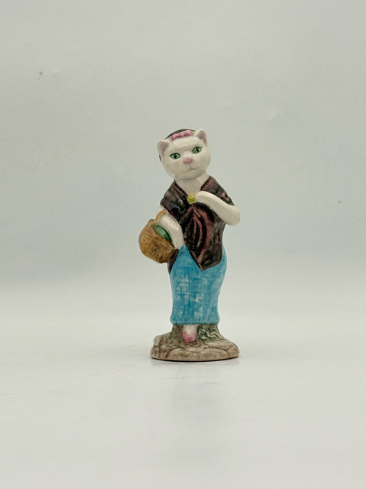 Beatrix Potter Beswick Figurine- Susan