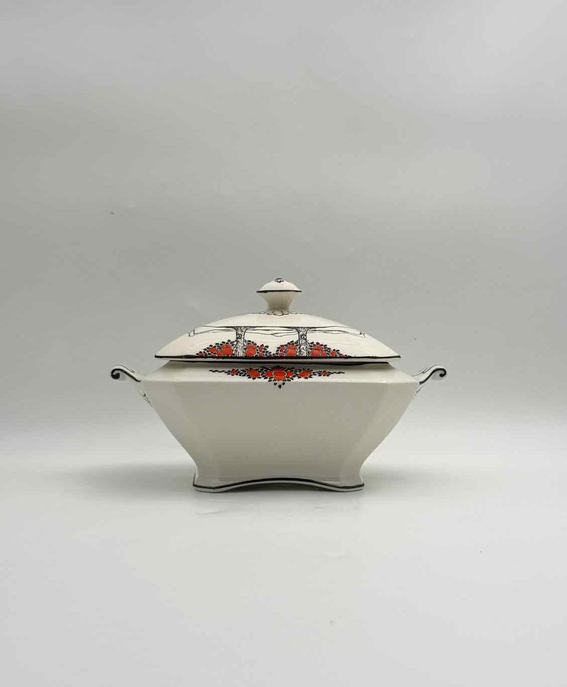 Antique Crown Ducal Orange Tree Covered Sugar Bowl c 1930 England