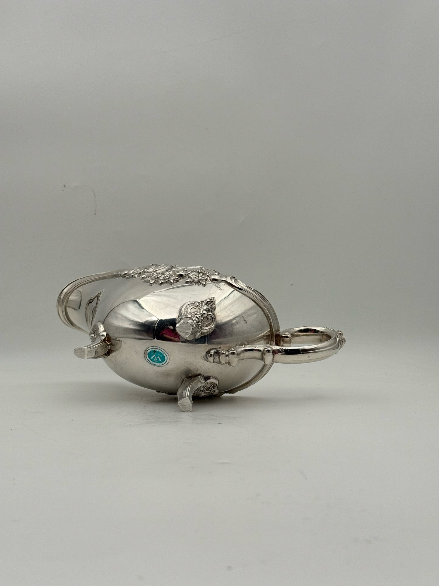Wallace "Baroque" Silverplate Gravy Boat And Underplate