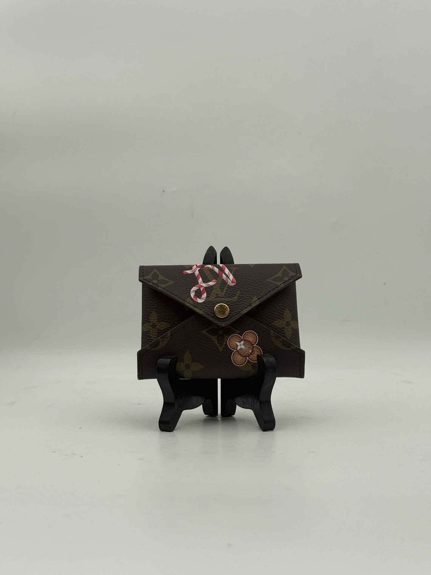 Louis Vuitton Kiragami Limited Edition Christmas Pouch Set