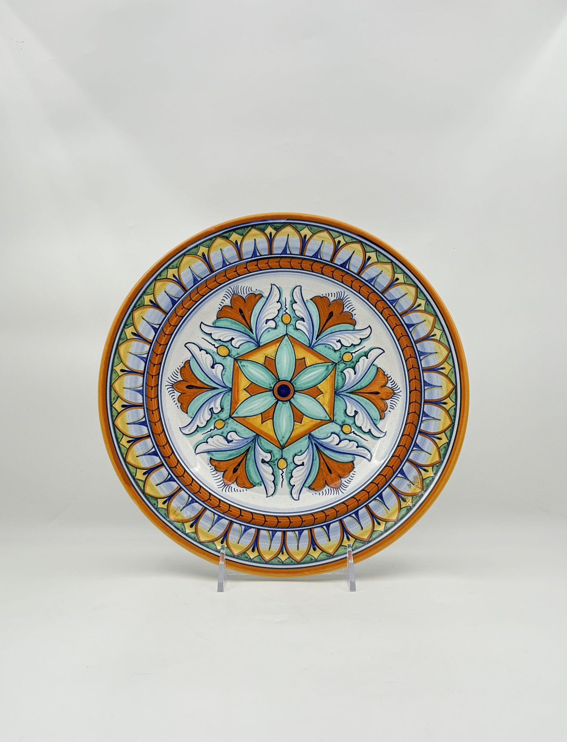 Deruta Italian Decorative Plate – Signed Hand-Painted Majolica Art
