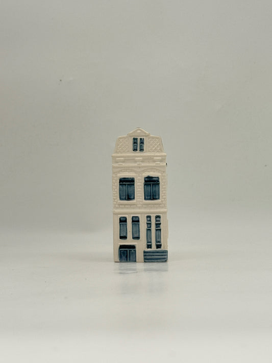 KLM Delft Blue House #71