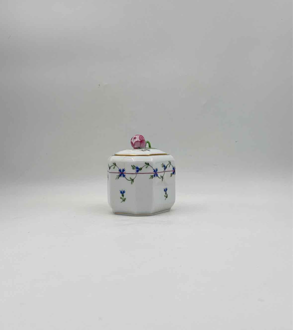 Herend "Blue Garland" Octagonal Rosebud Trinket Box