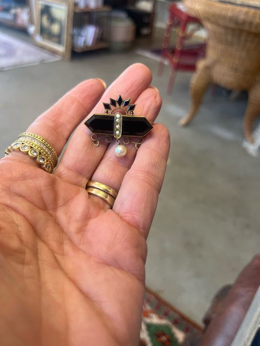 Antiqe Art Deco Brooch With Black Onyx And Seed Pearls