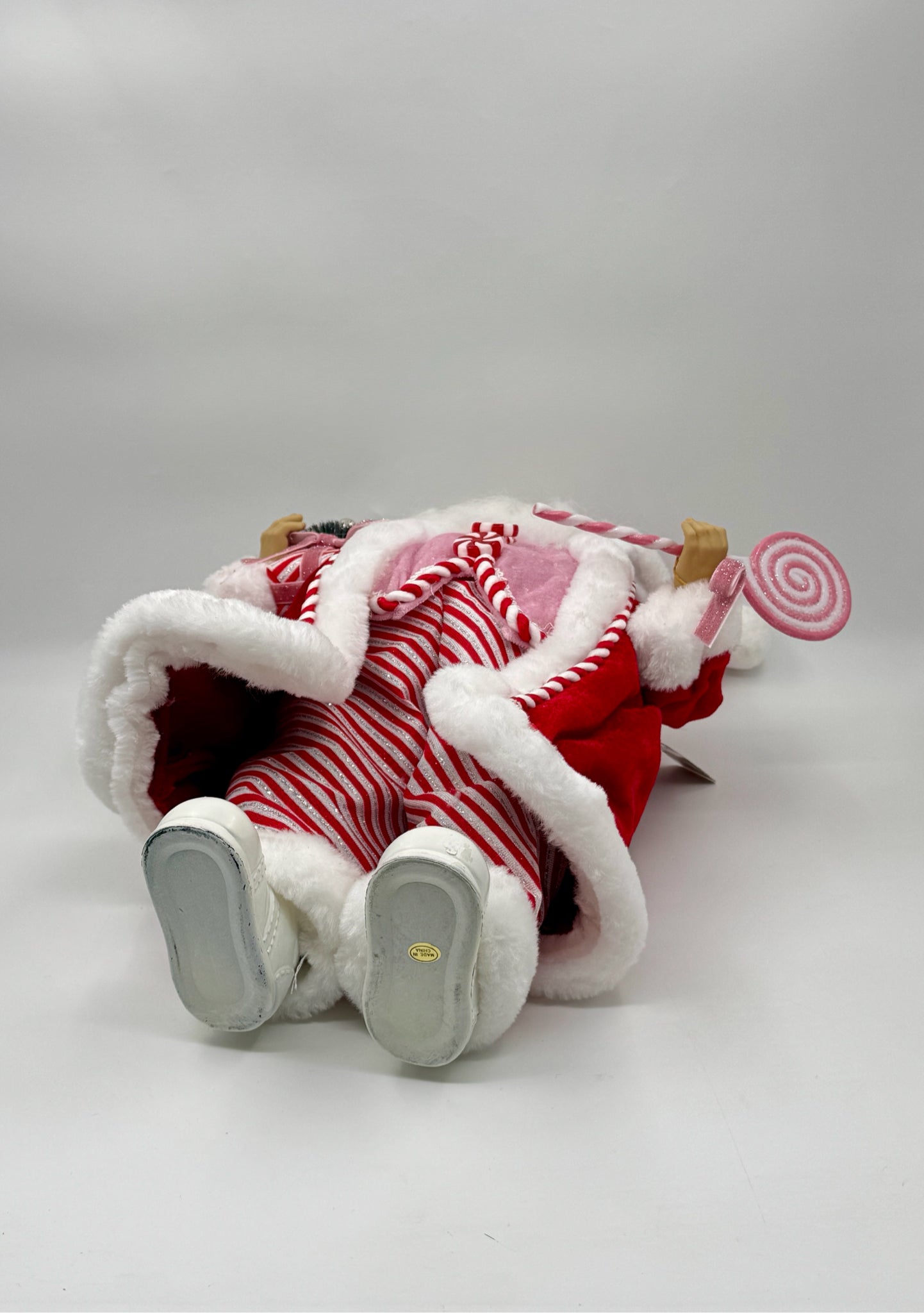 18" Peppermint Swirl Santa – Raz Imports Figurine