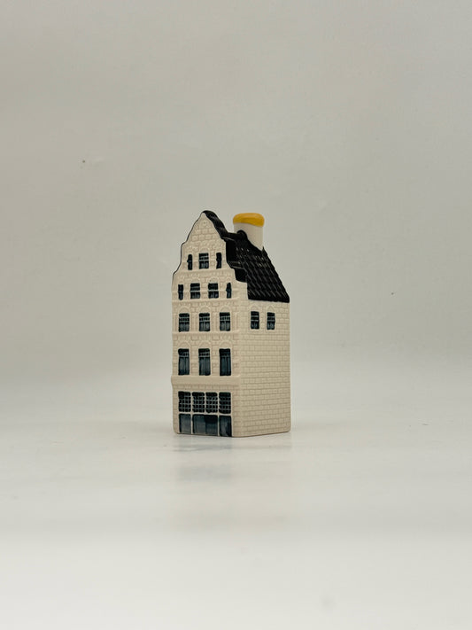 KLM Delft Blue House #41