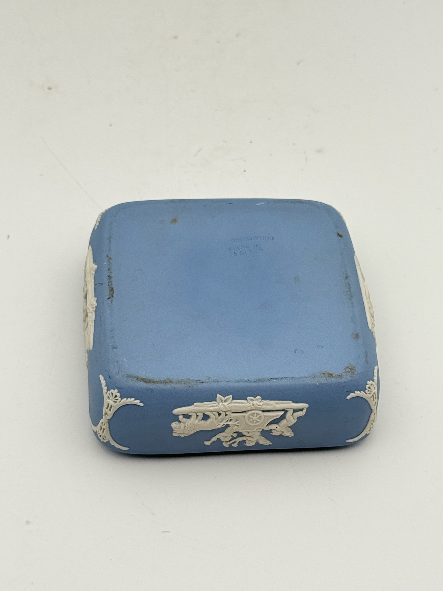 Wedgewood Jasperware Trinket Box Featuring Ullyses