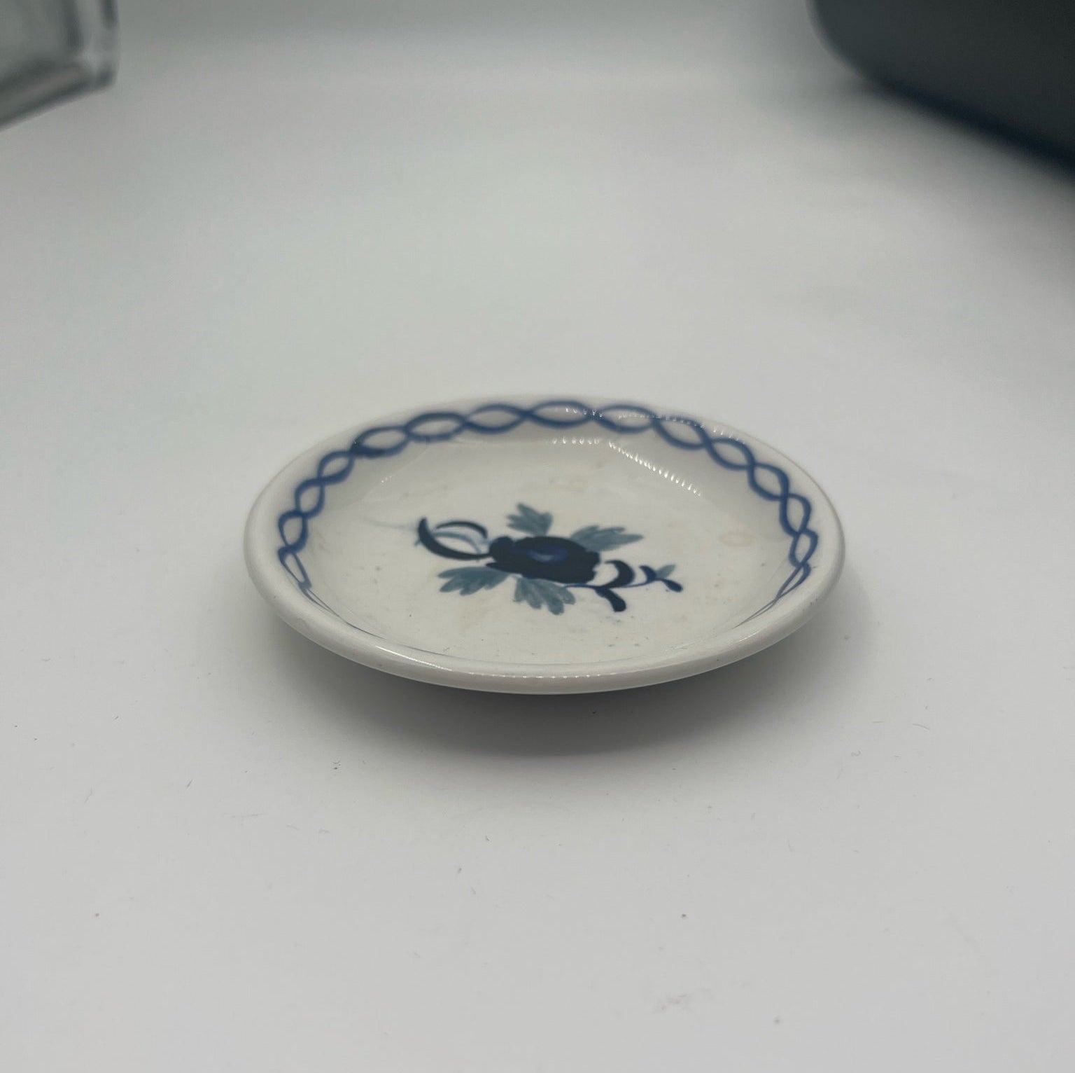 Adams English Ironstone Butter Pat – Blue Floral with Rope Border