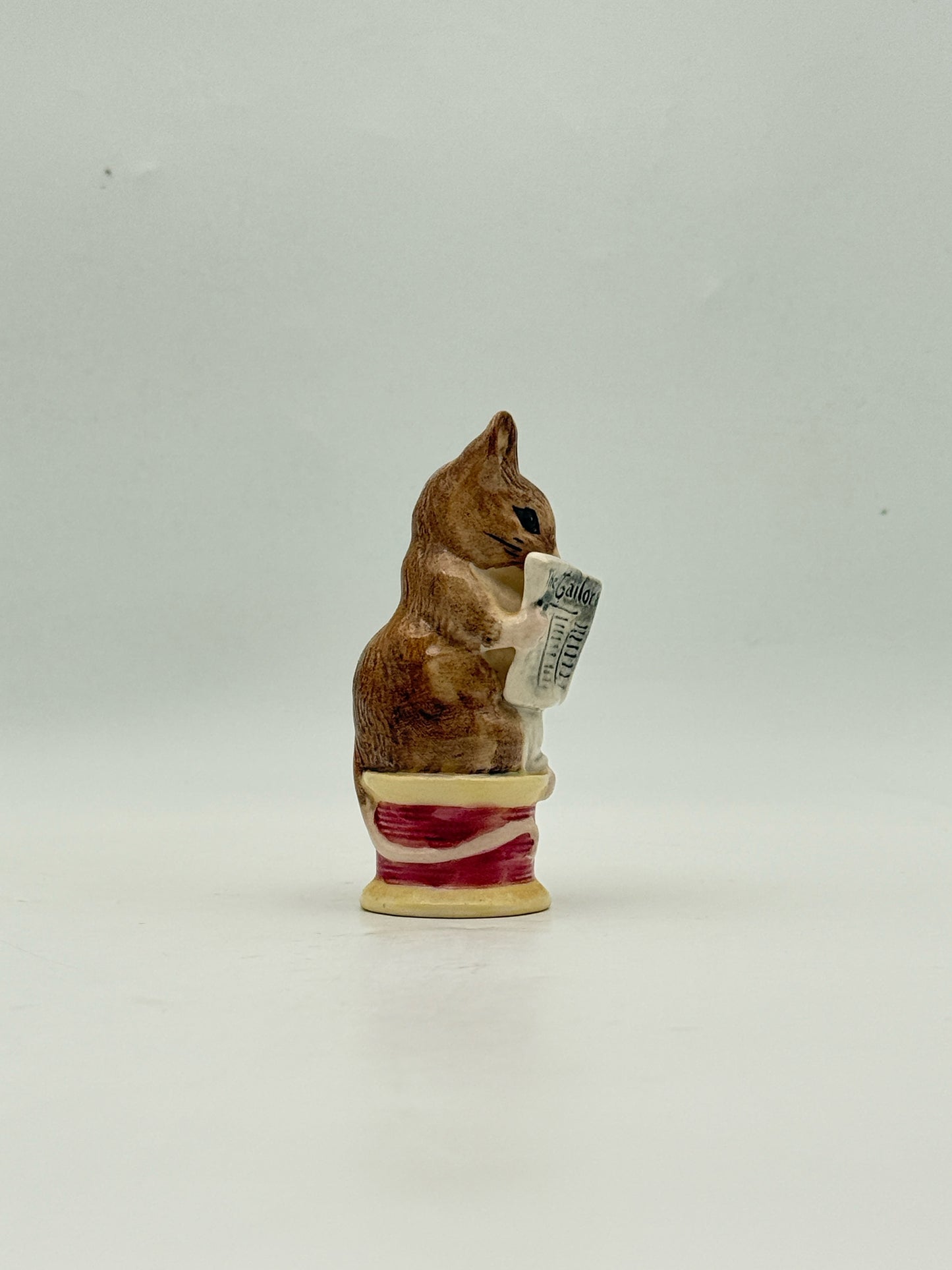 Beatrix Potter Royal Albert Figurine- Tailor Of Gloucester