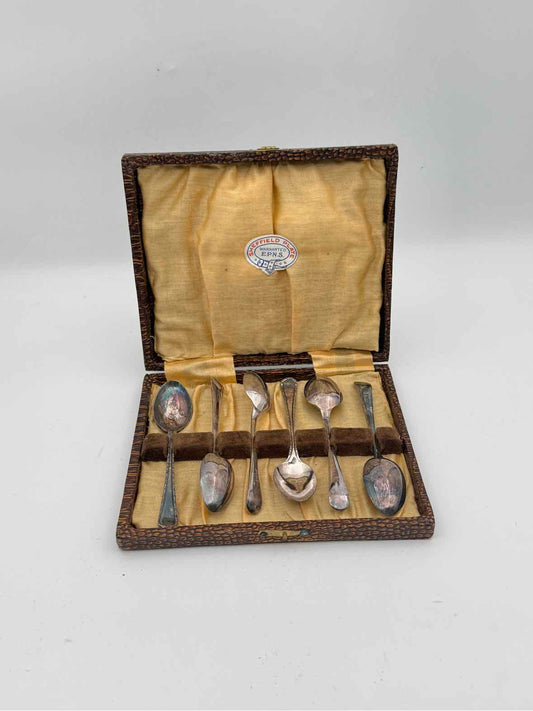 Sheffield Box Of 6 Silverplate Demitasse Spoons