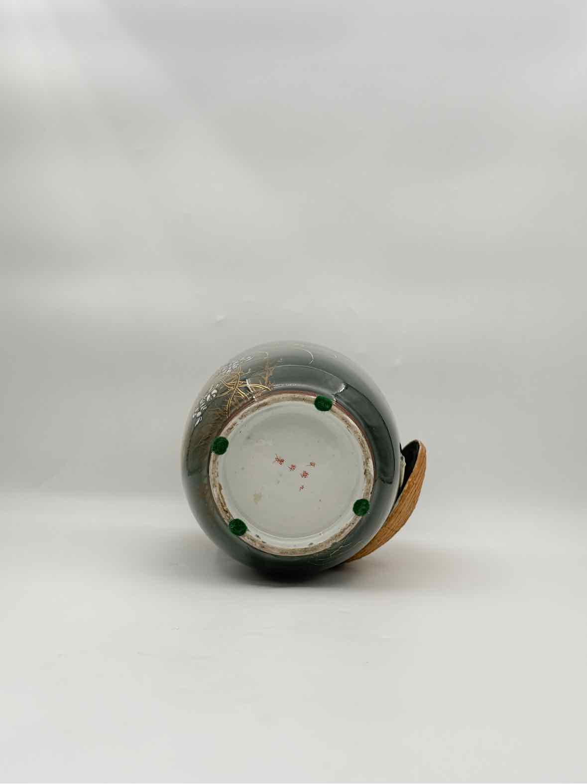 Antique Chinese Vase With Relief Bamboo Hat