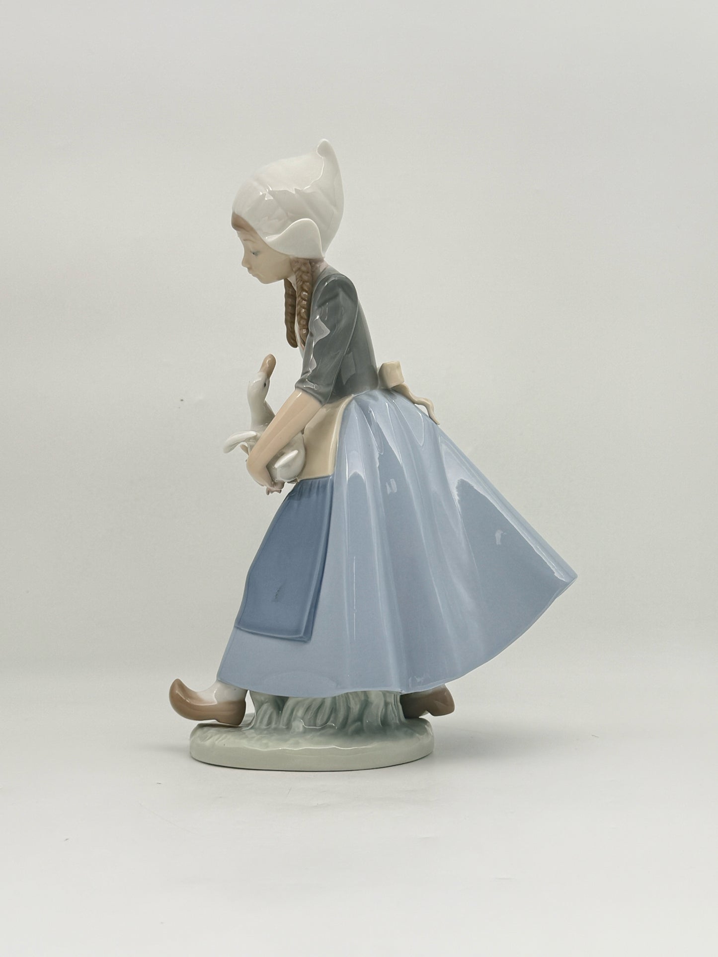 Lladro Dutch Girl With Goose Figurine