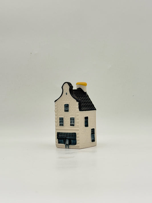 KLM Delft Blue House #36