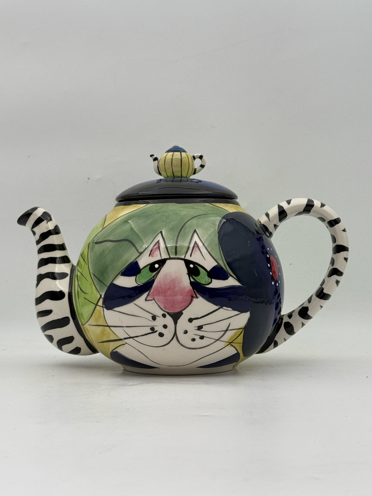 Clancey Cat Tea Pot