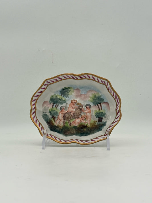 Capodimonte Cherub Trinket Dish