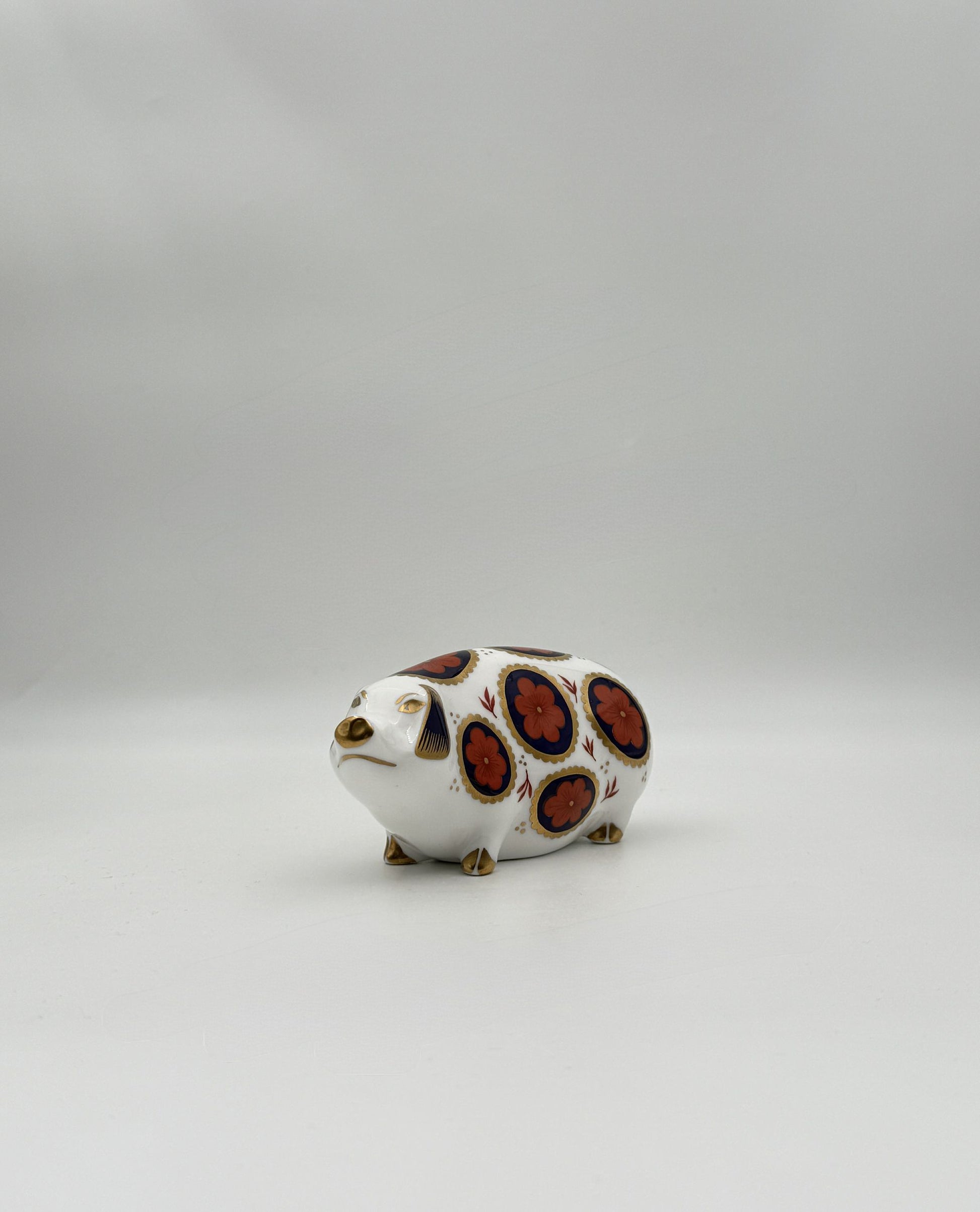 Royal Crown Derby Bone China Pig Figurine – Imari Pattern England
