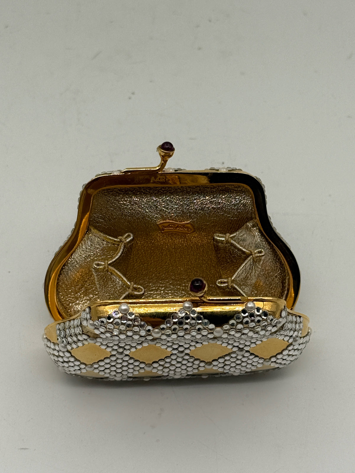 Judith Leiber Coin Purse With Box/Dustbag