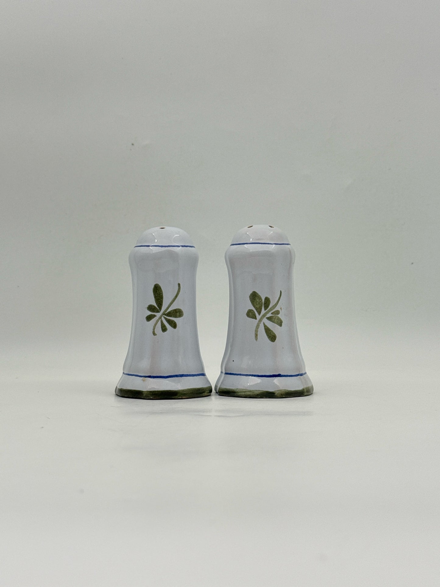 Cantagalli "Garofaro Carnation" Salt And Pepper Shaker