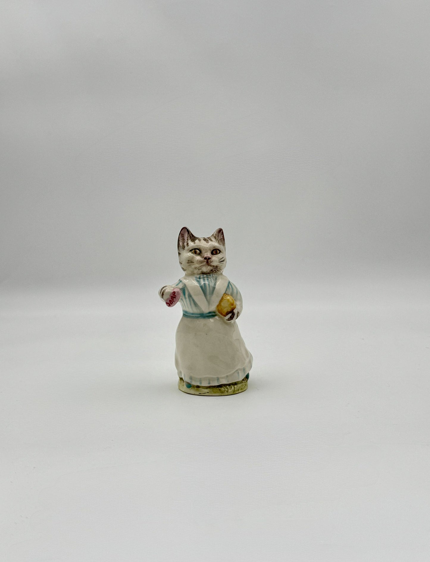 Beatrix Potter “Tabitha Twitchett” Porcelain Figurine – Beswick England 