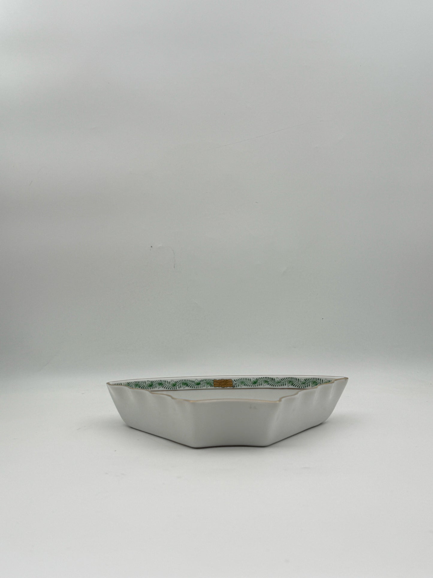 Herend Chinese Bouquet 7 Piece Hor D'oeurve Set