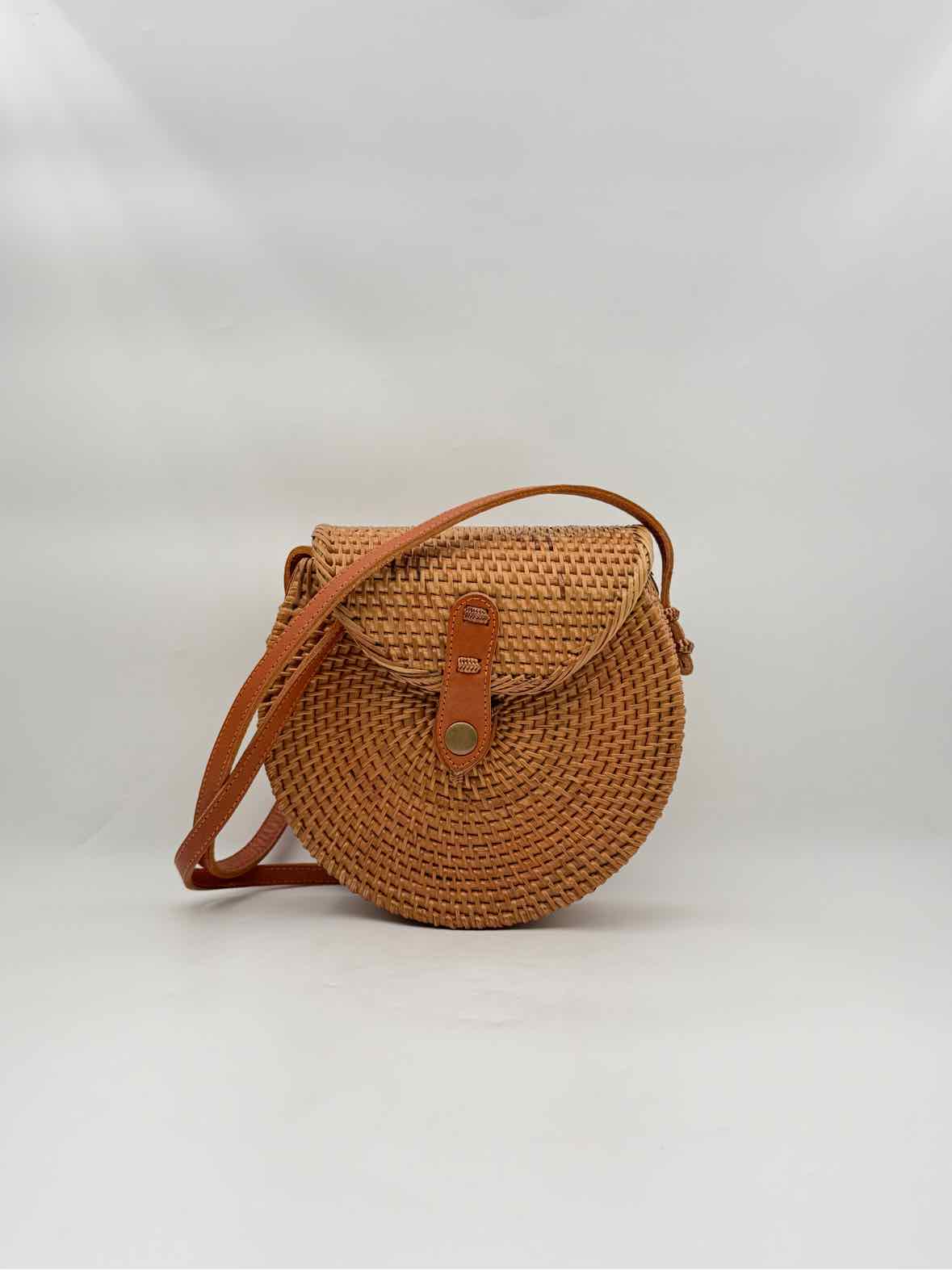 Bali Ata Rattan Crossbody Bag Handwoven Half Moon Wicker Purse Natural