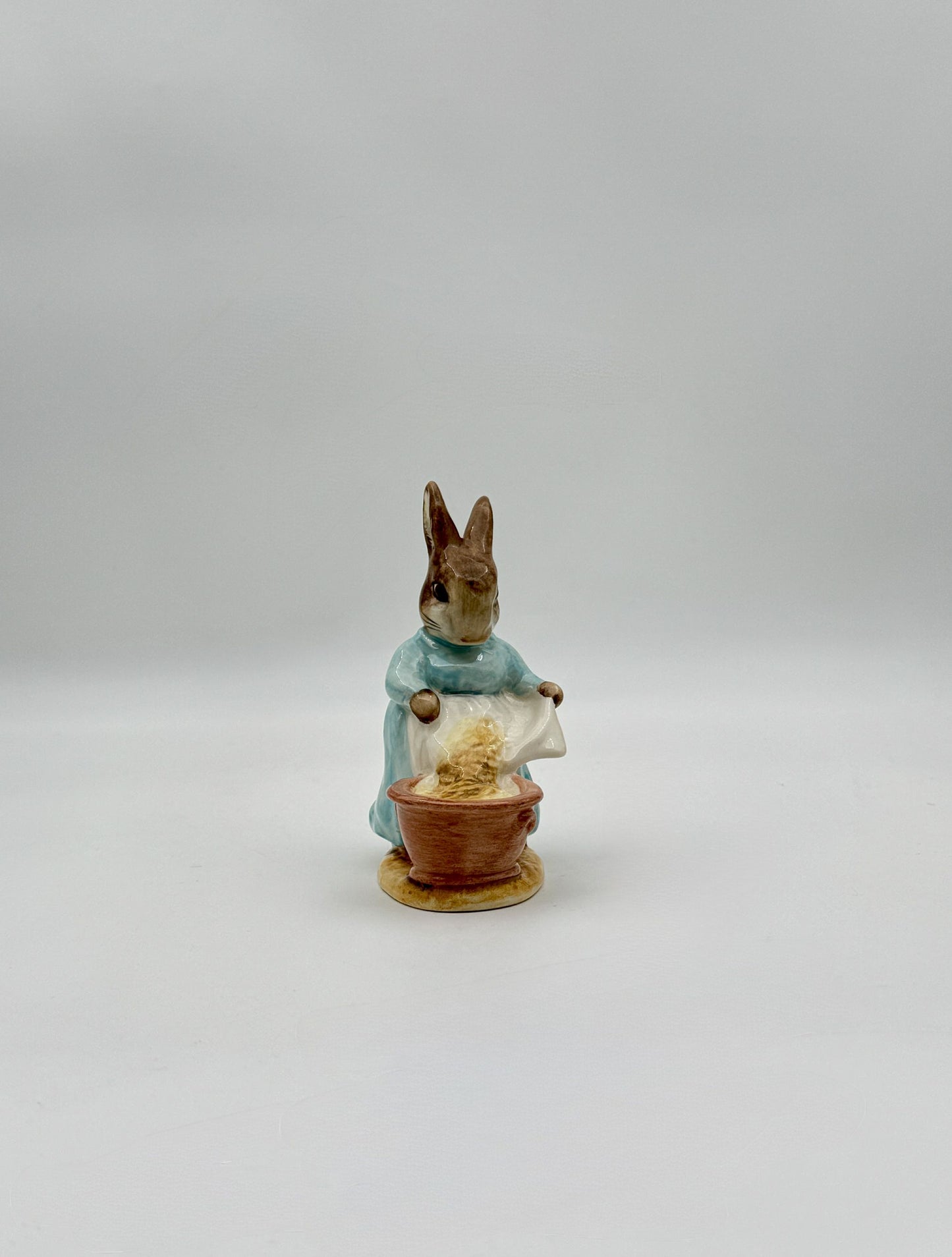 Beatrix Potter “Cecily Parsley” Porcelain Figurine – Beswick England