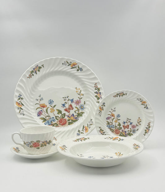 Ansley Bone China Service for 12 – 67 Pieces (England)