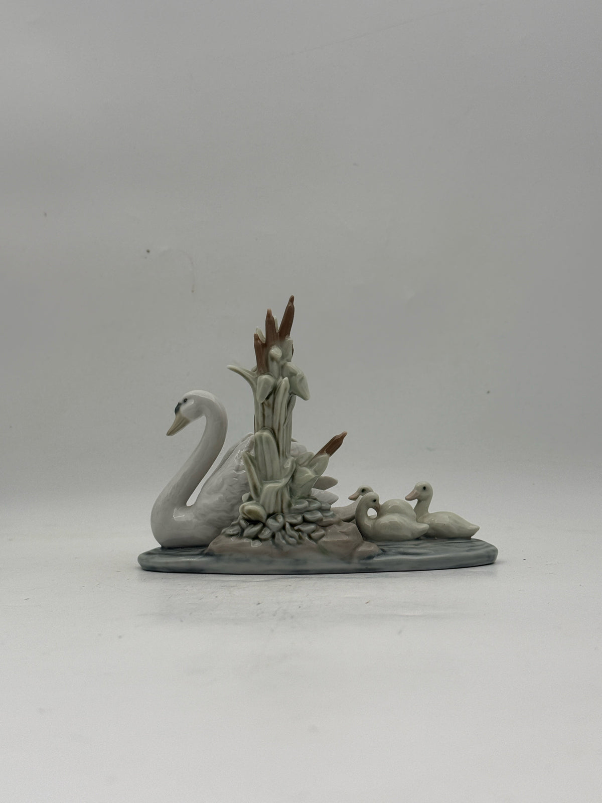 Lladro Follow Me Swan Figurine