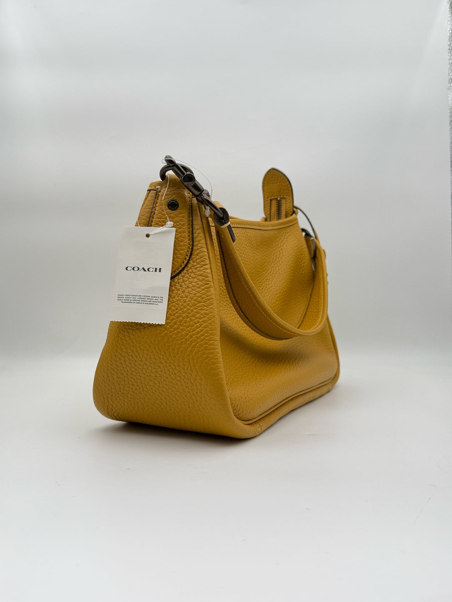 Coach Cary Crossbody Bag In Flax