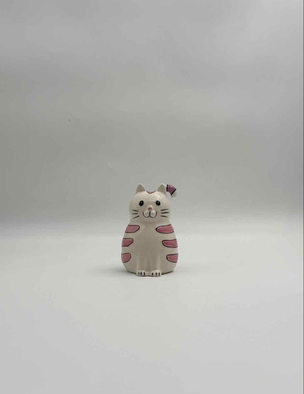 Pink Cat Blue Fish Salt Pepper Shakers Set Ceramic Animal Kitchen Decor