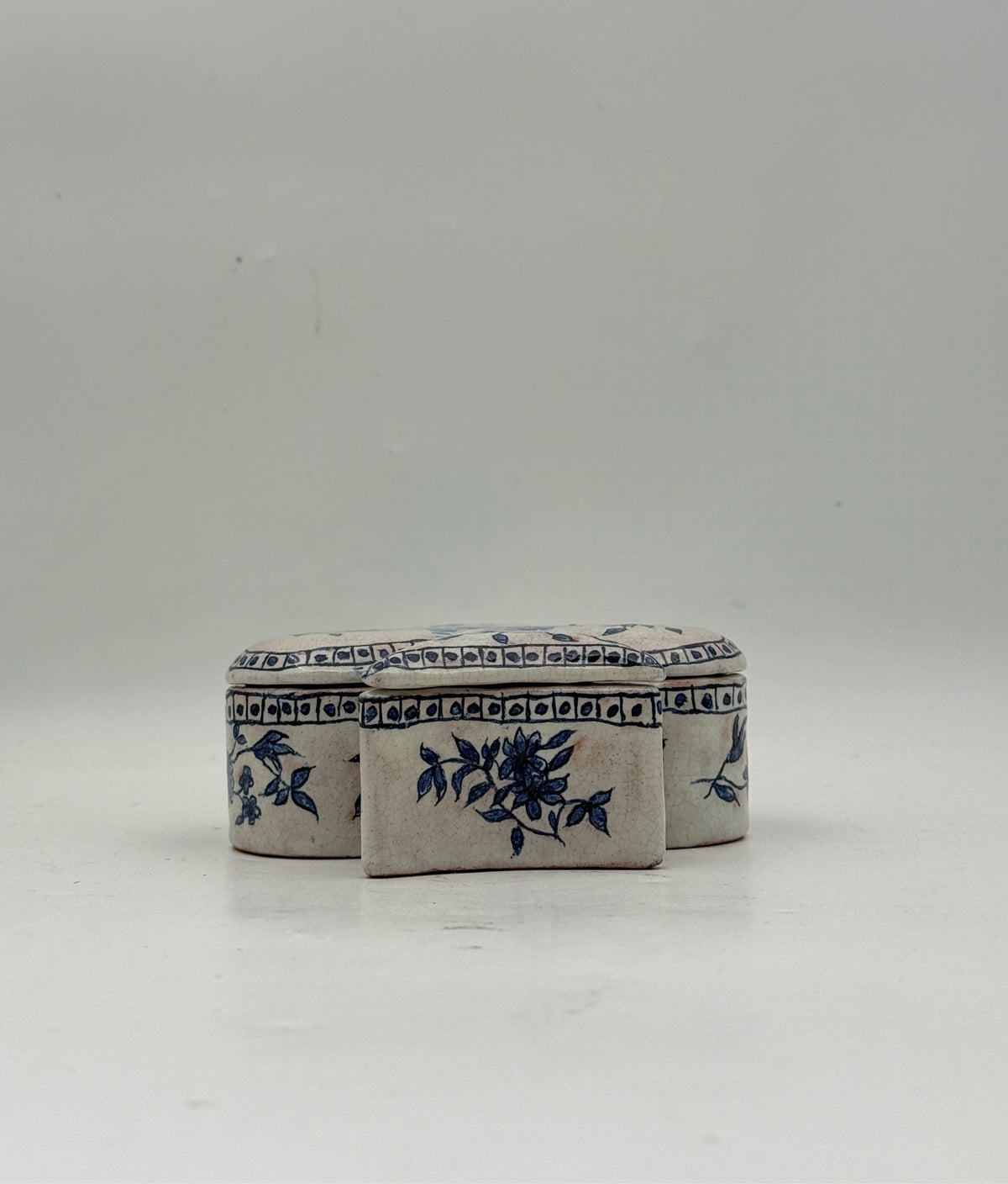 Vintage Blue And White Clover Box