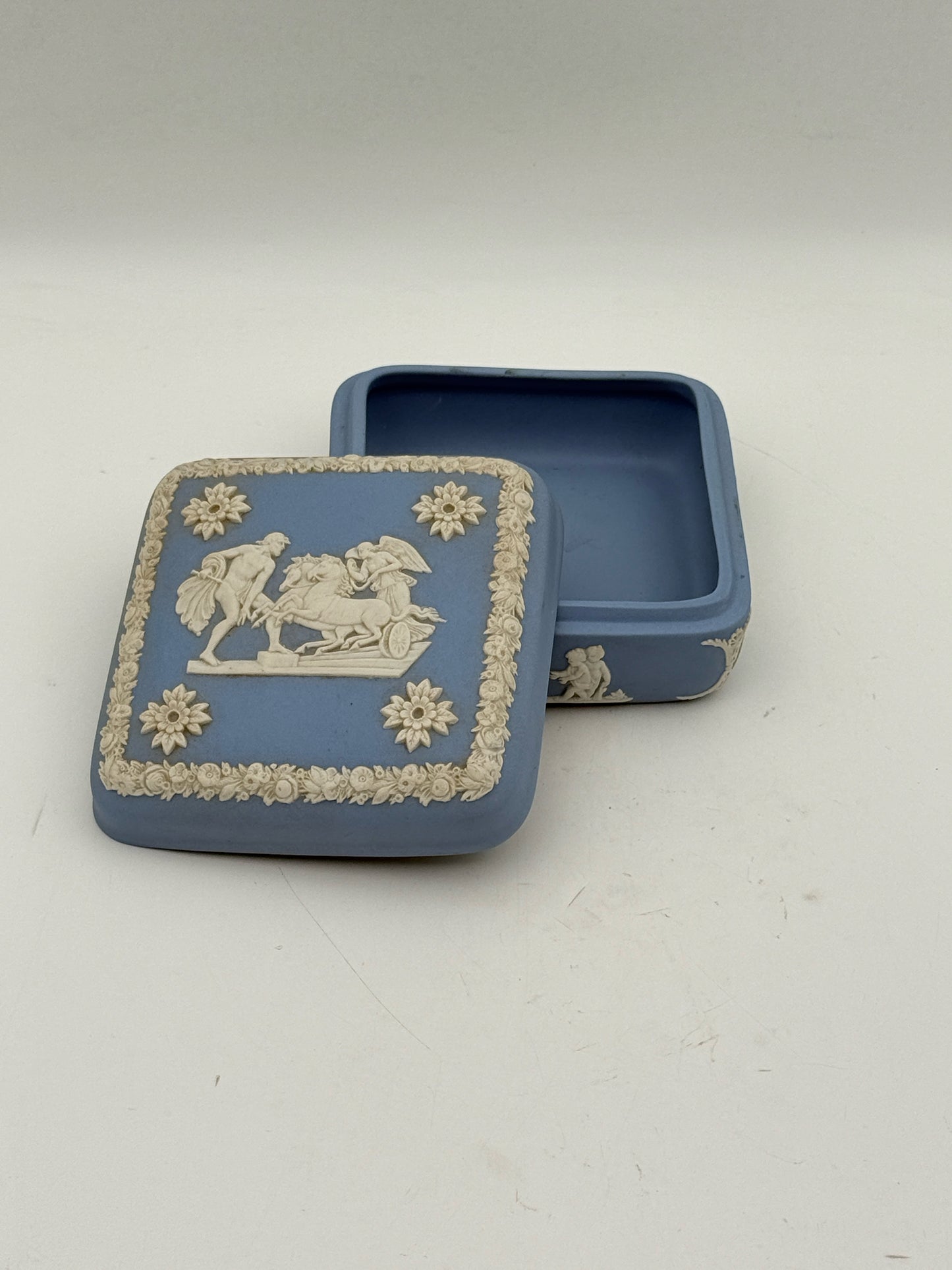 Wedgewood Jasperware Trinket Box Featuring Ullyses