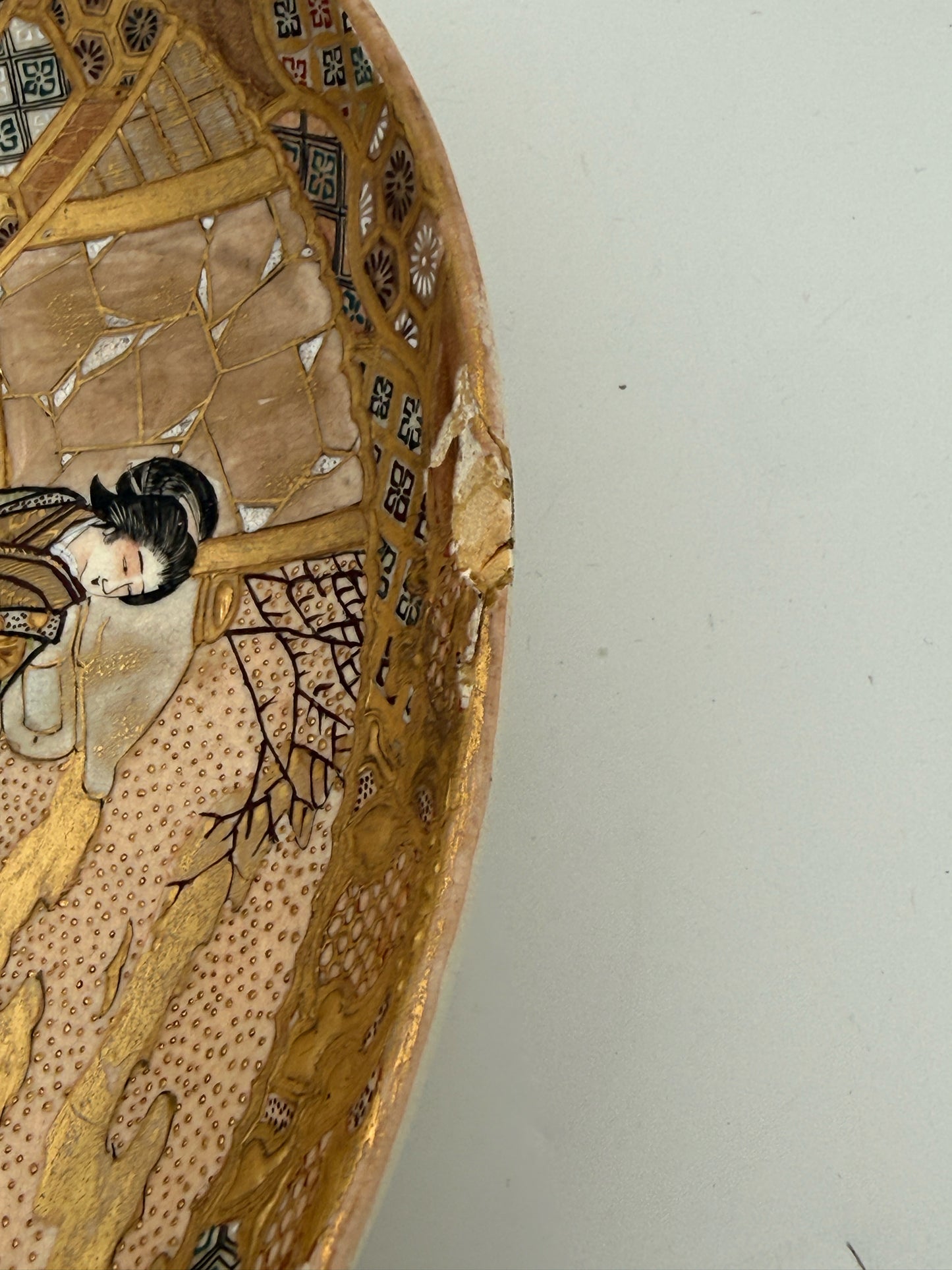 Japanese Satsuma Gilded Earthenware Charger