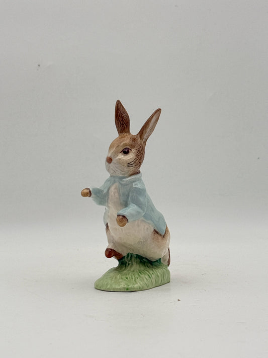 Royal Albert Beatrix Potter Figurine- Peter Rabbit