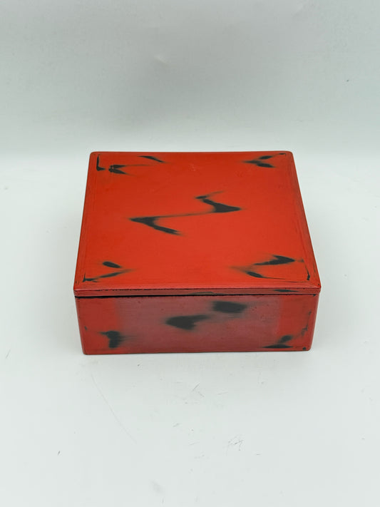 Red And Black Tortoiseshell Pattern Lacquer Box