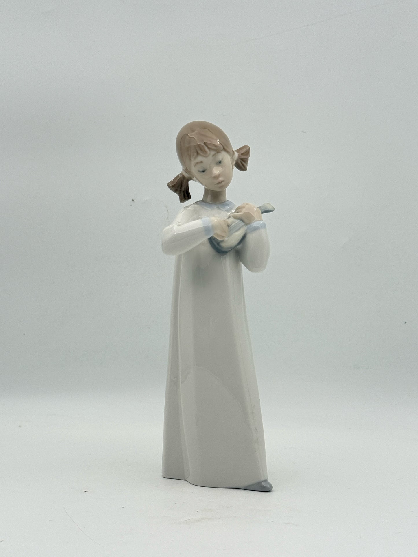 Lladro Girl With Guitar Figurine