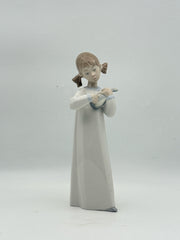 Lladro Girl With Guitar Figurine