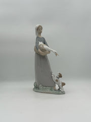 Lladro Girl With Goose And Dog Figurine